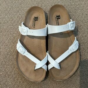 Browns sandals Birkenstock mayari look alike